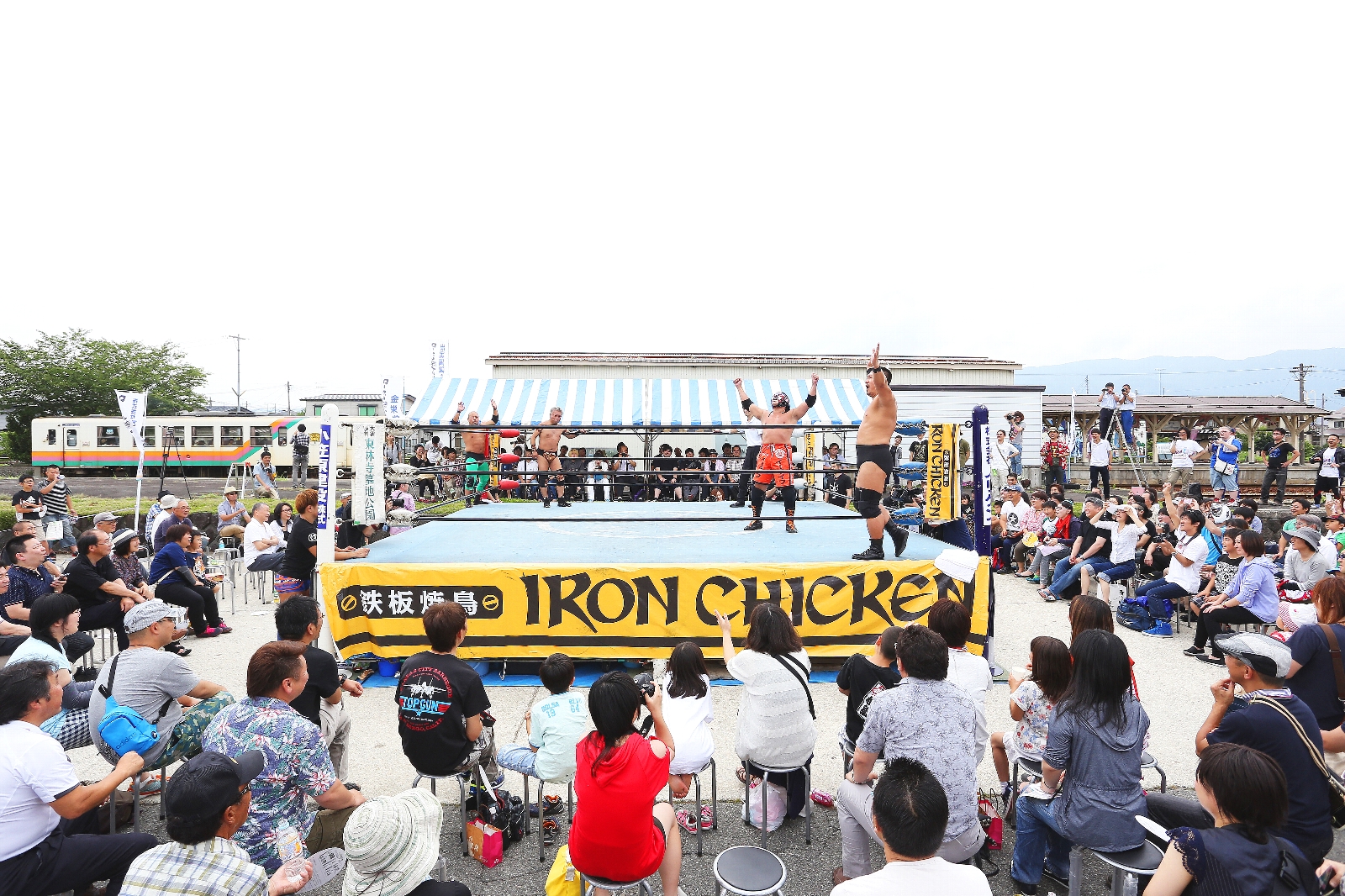 写真：ローカル線プロレス11