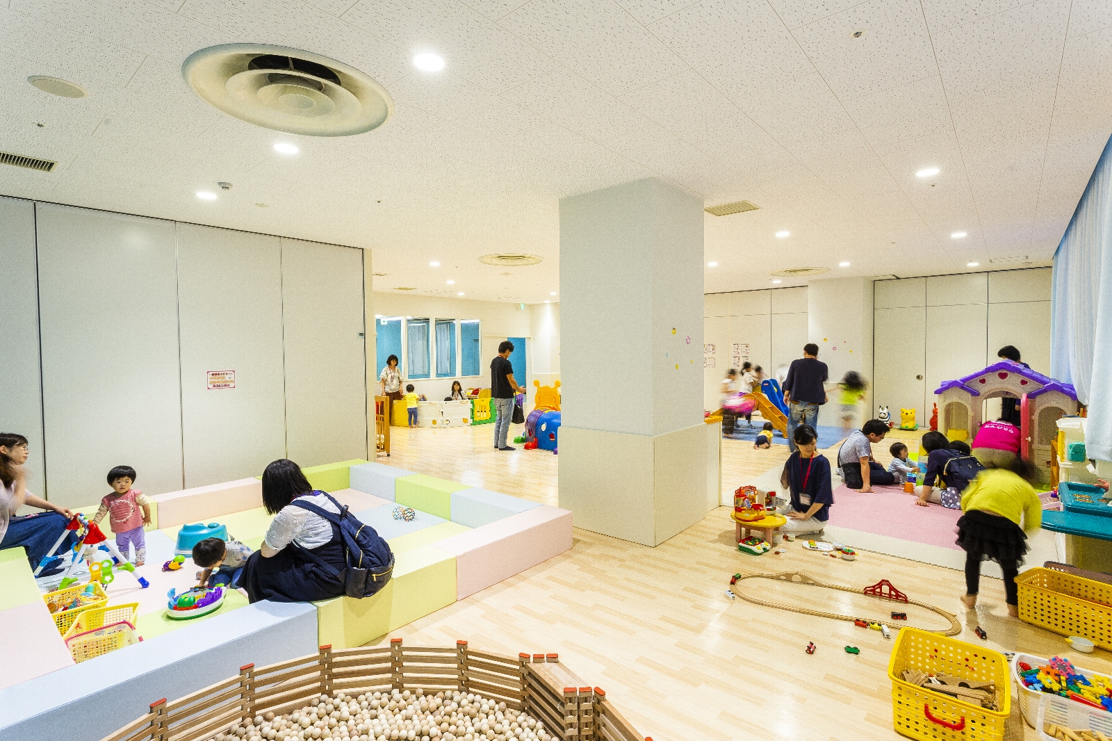 写真：上山市総合子どもセンター めんごりあ30